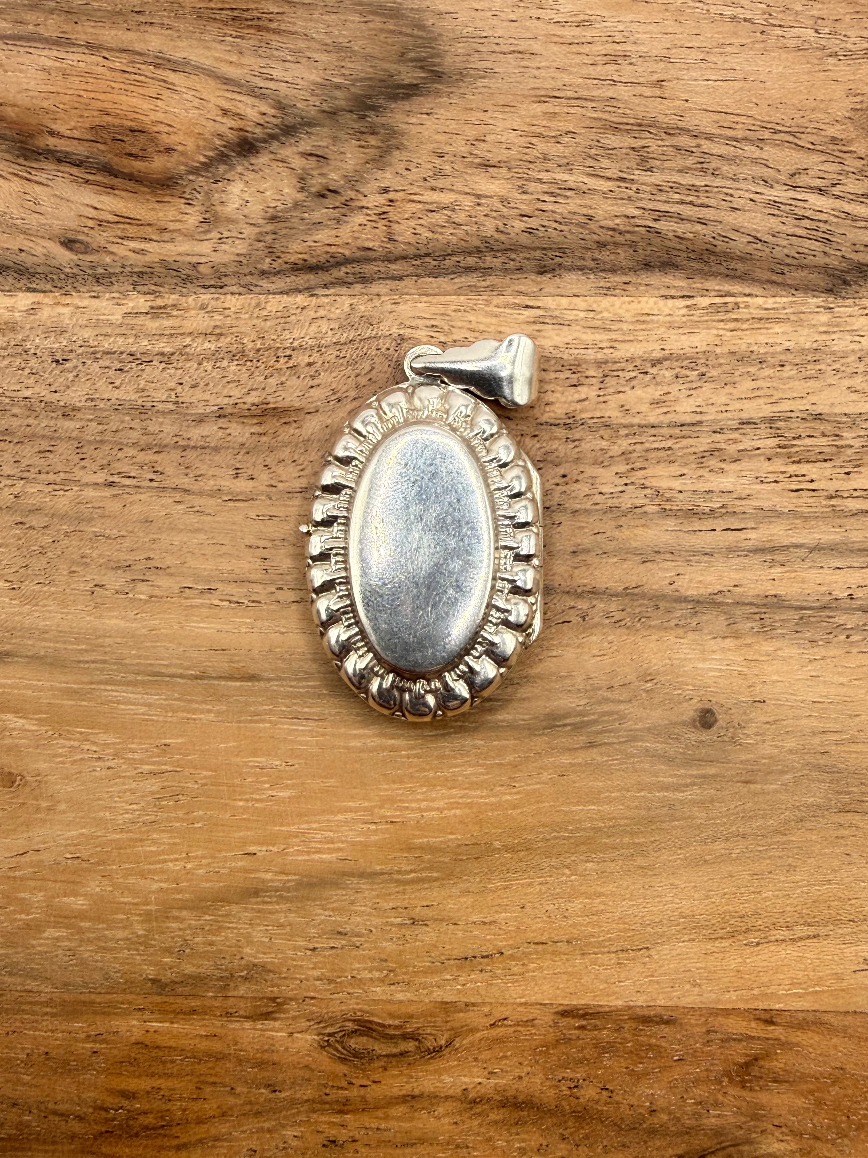 Vintage Sterling Silver Oval Locket