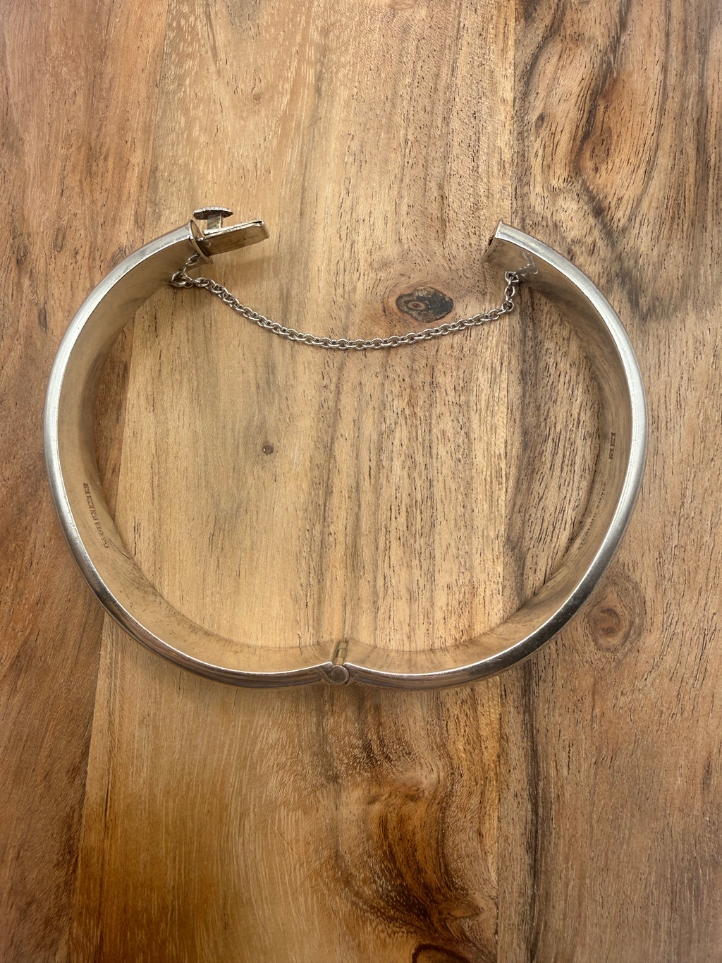 Sterling Silver Vintage Hinged Bangle