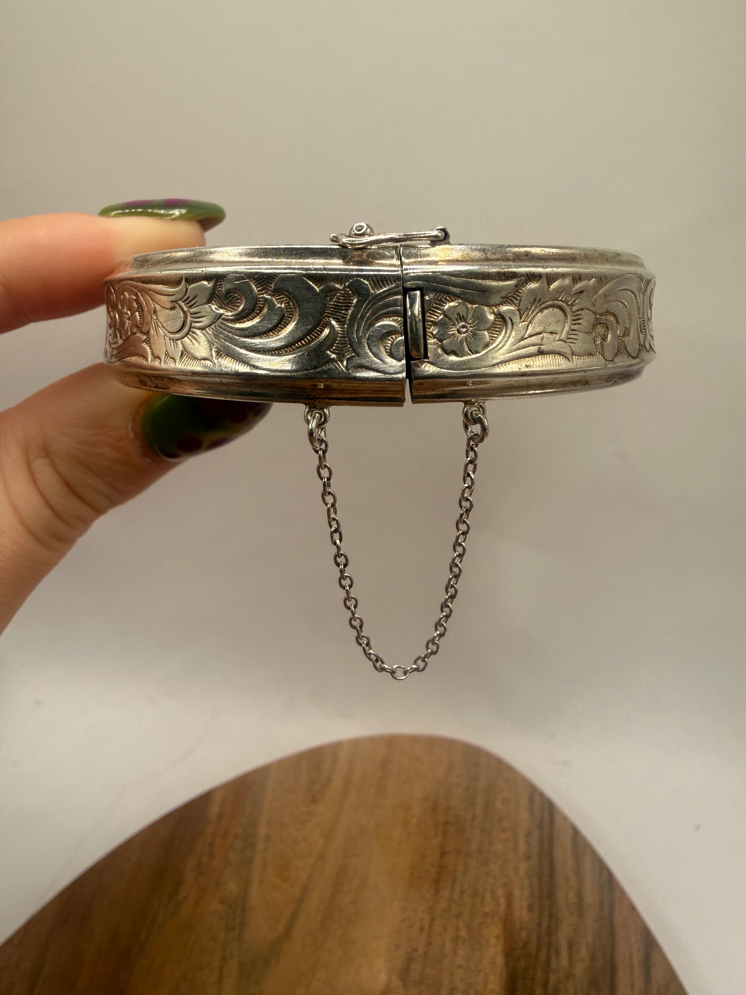 Sterling Silver Filigree Hinged Bangle