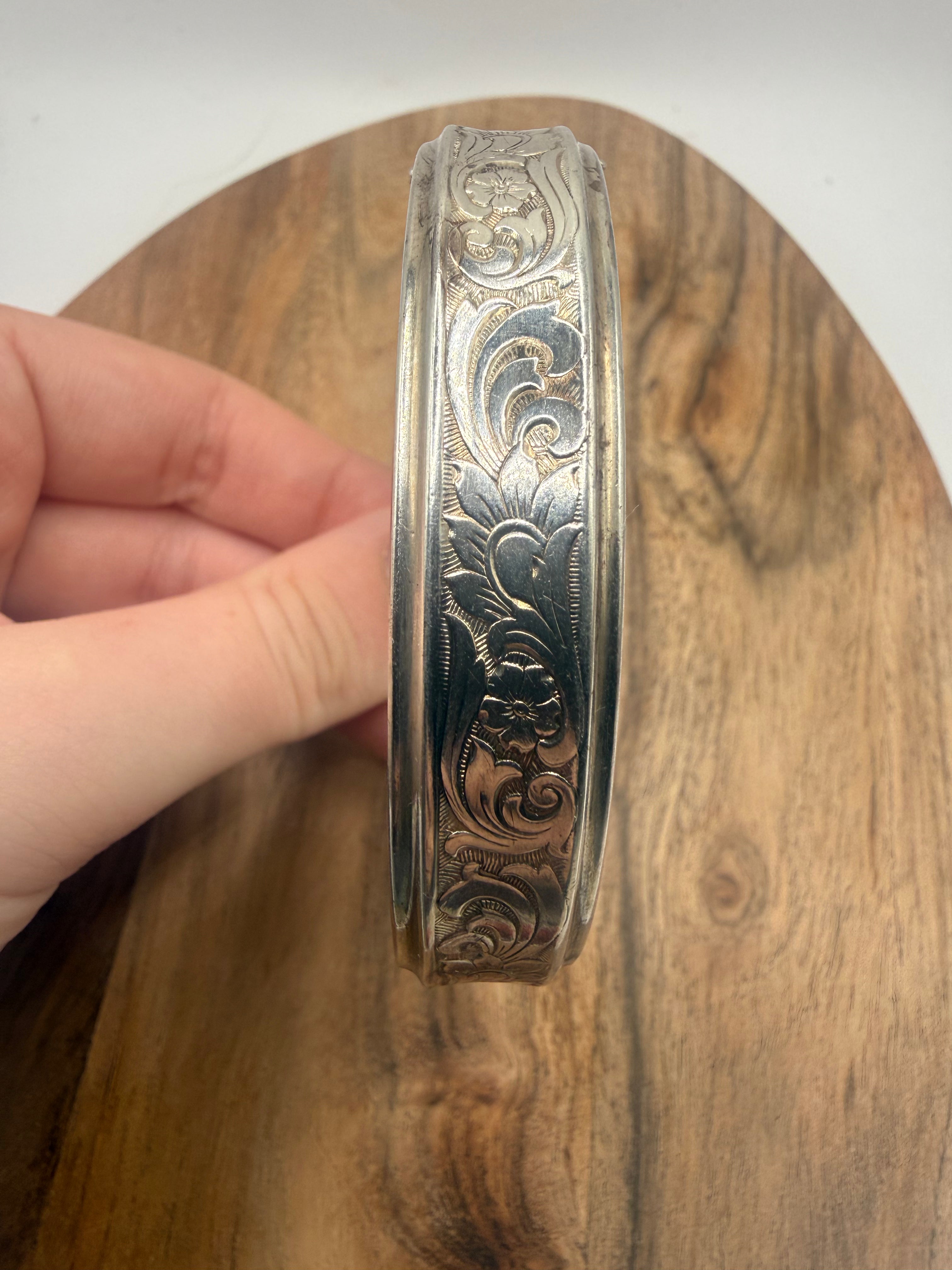 Sterling Silver Filigree Hinged Bangle
