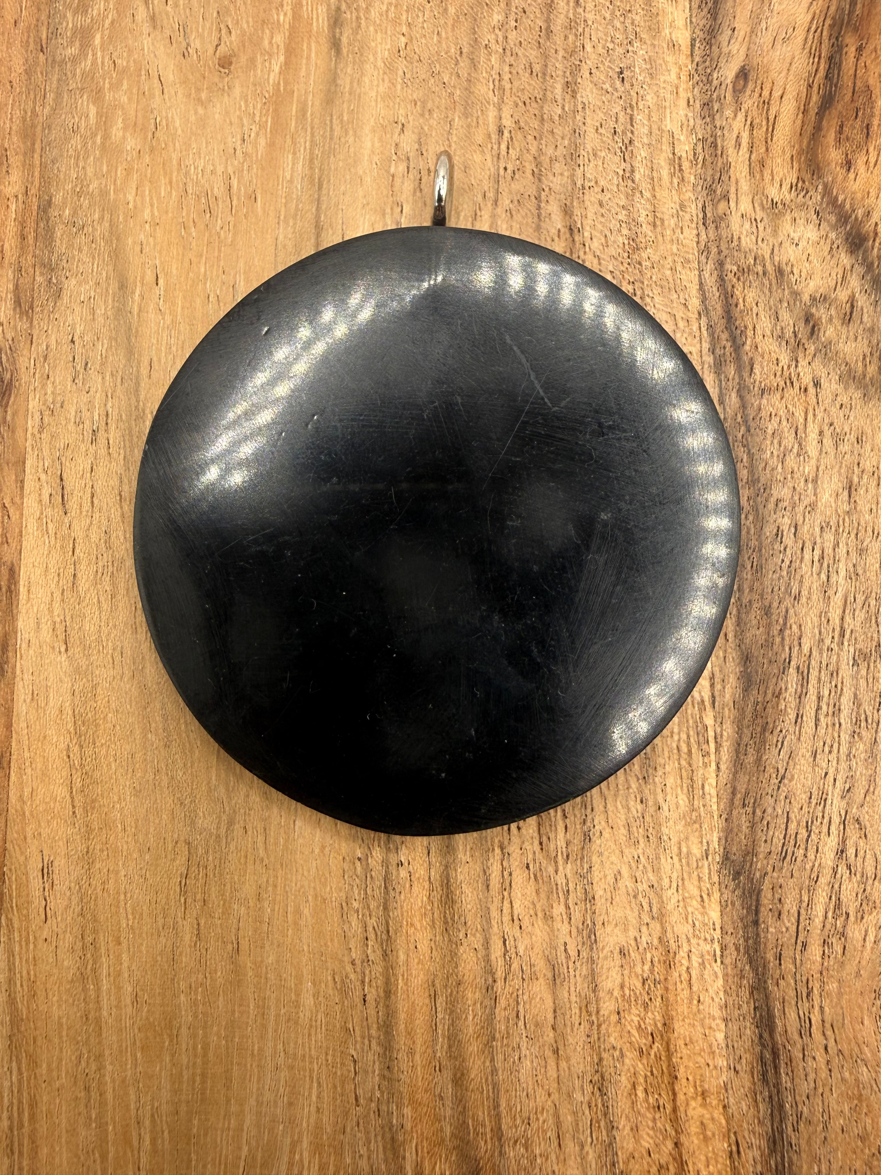 Geometric Mother of Pearl Round Pendant