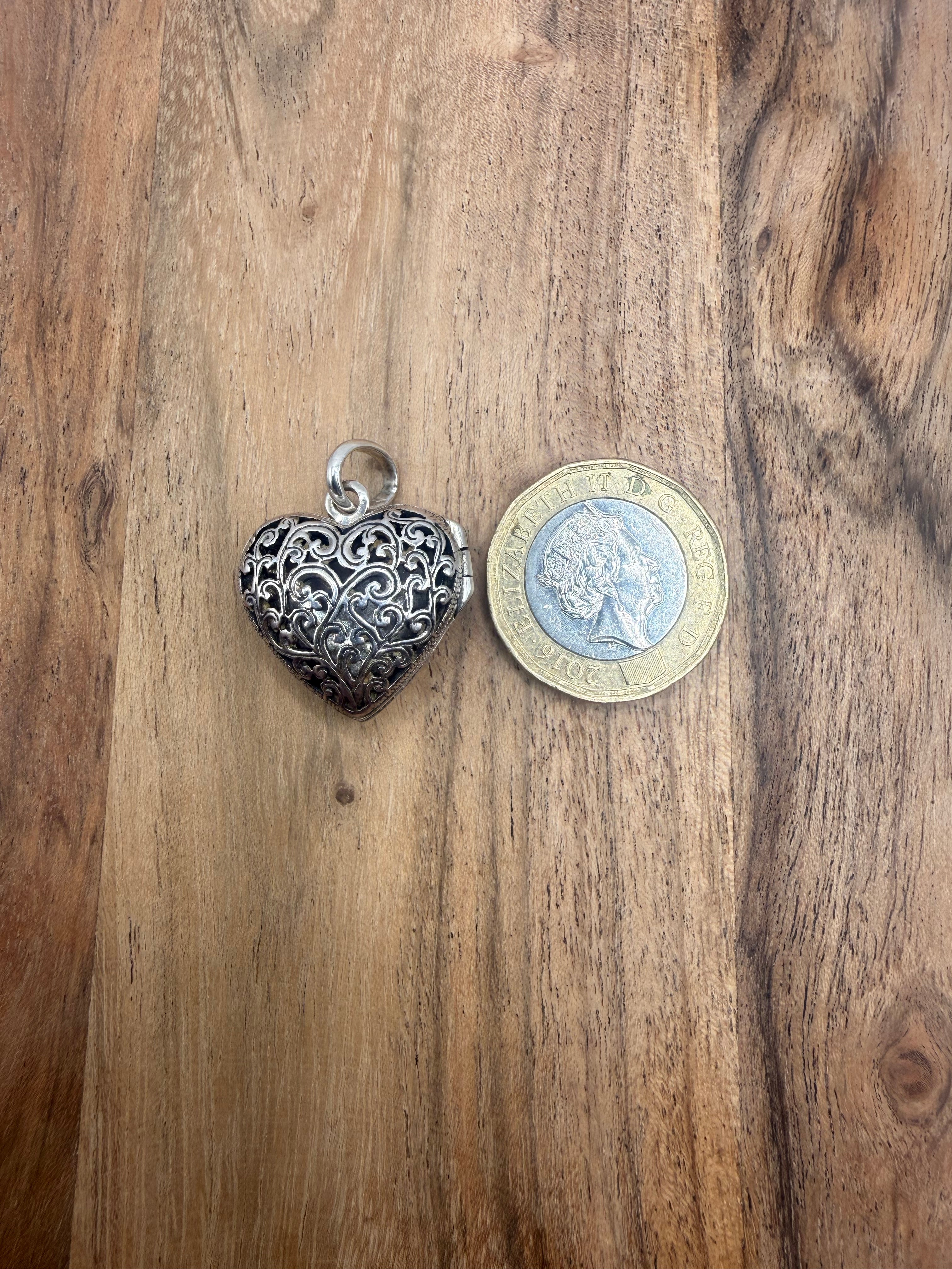 Sterling Silver Black Stone Filigree Heart Locket