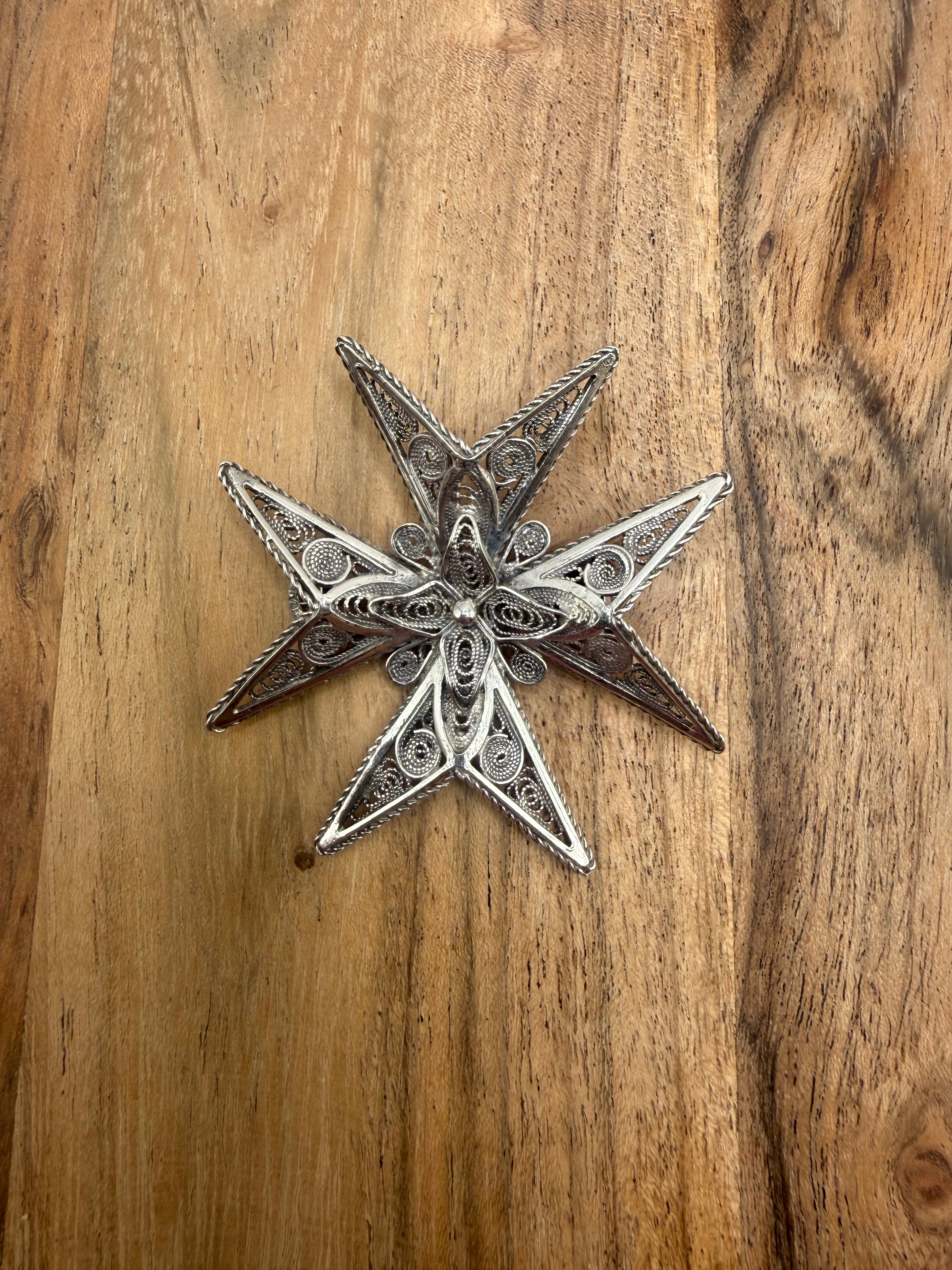 Sterling Silver Filigree Maltese Cross Brooch