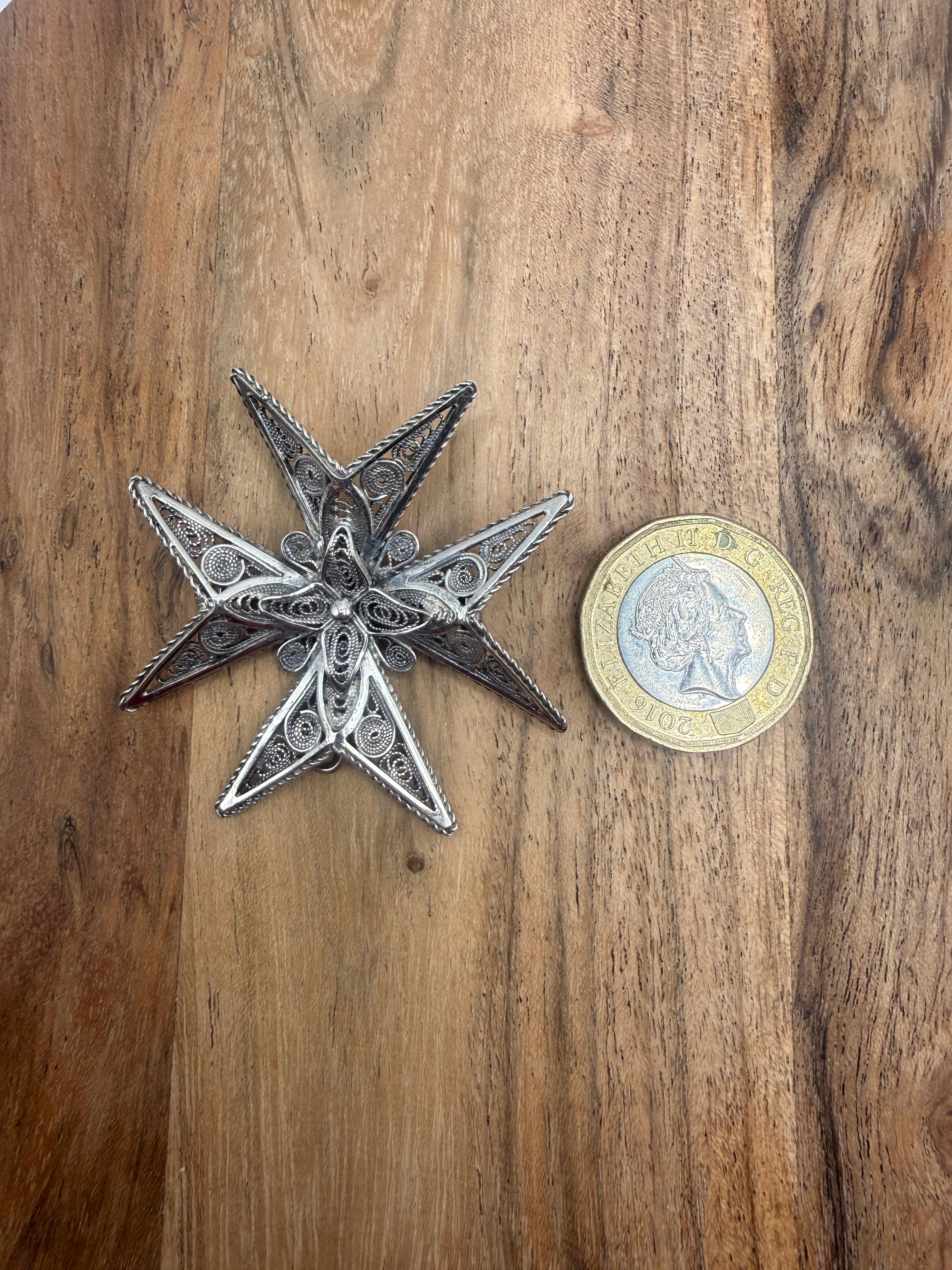 Sterling Silver Filigree Maltese Cross Brooch