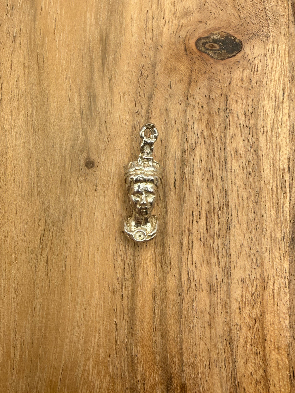 Sterling Silver Queen Elizabeth Charm