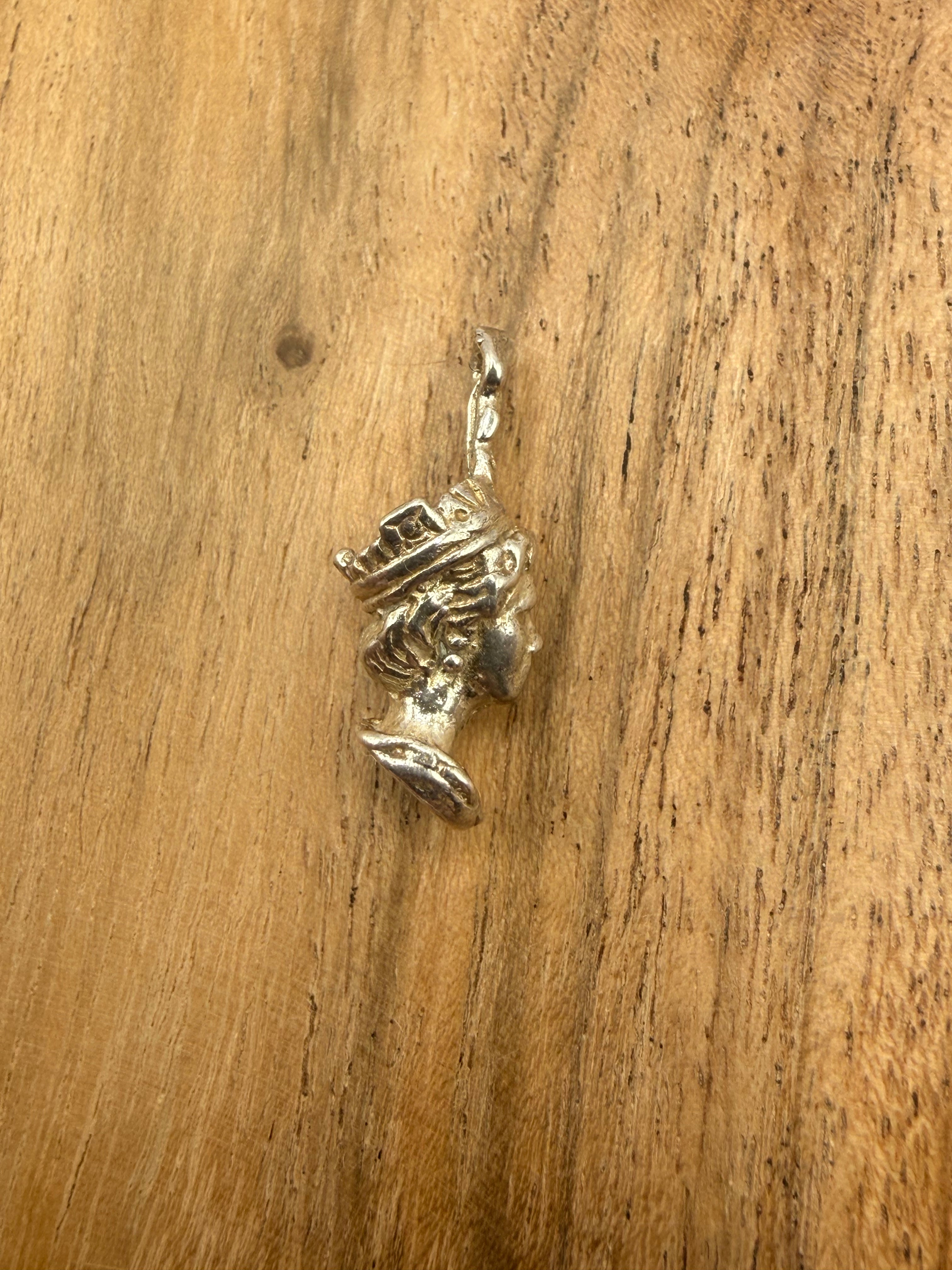 Sterling Silver Queen Elizabeth Charm