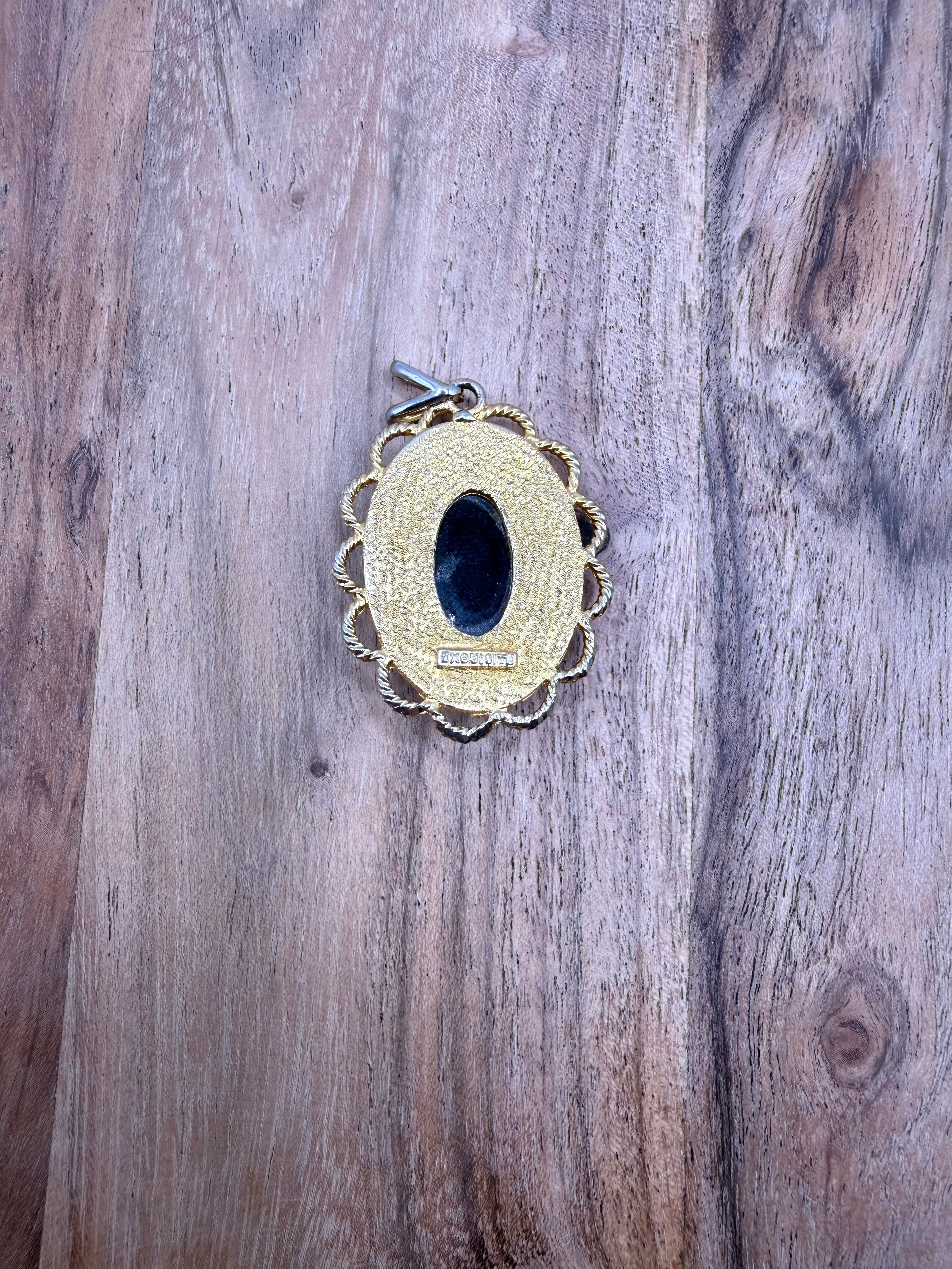 Gold Tone Black Glass Oval Cameo Pendant