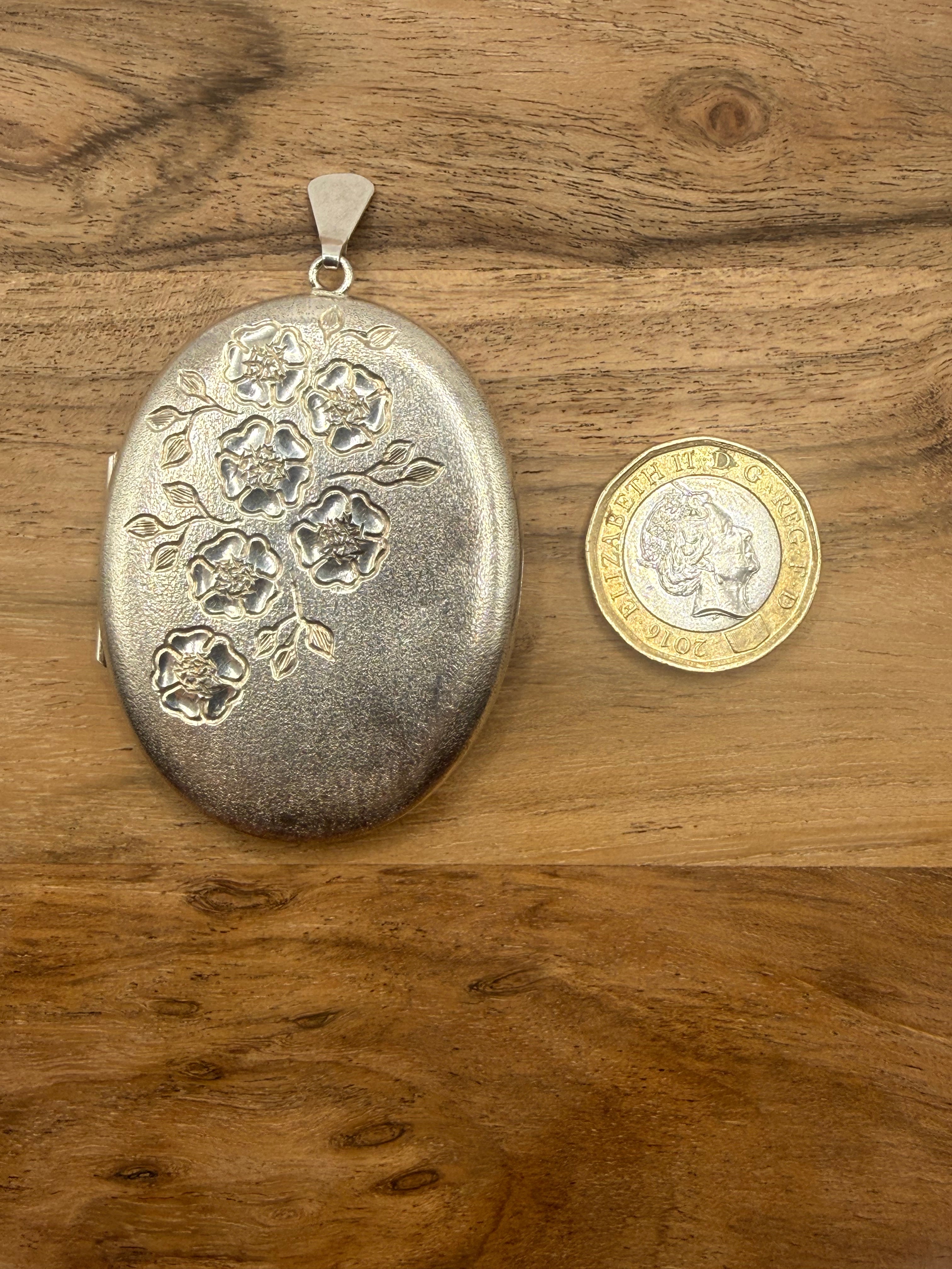 Sterling Silver Large Vintage Floral Locket