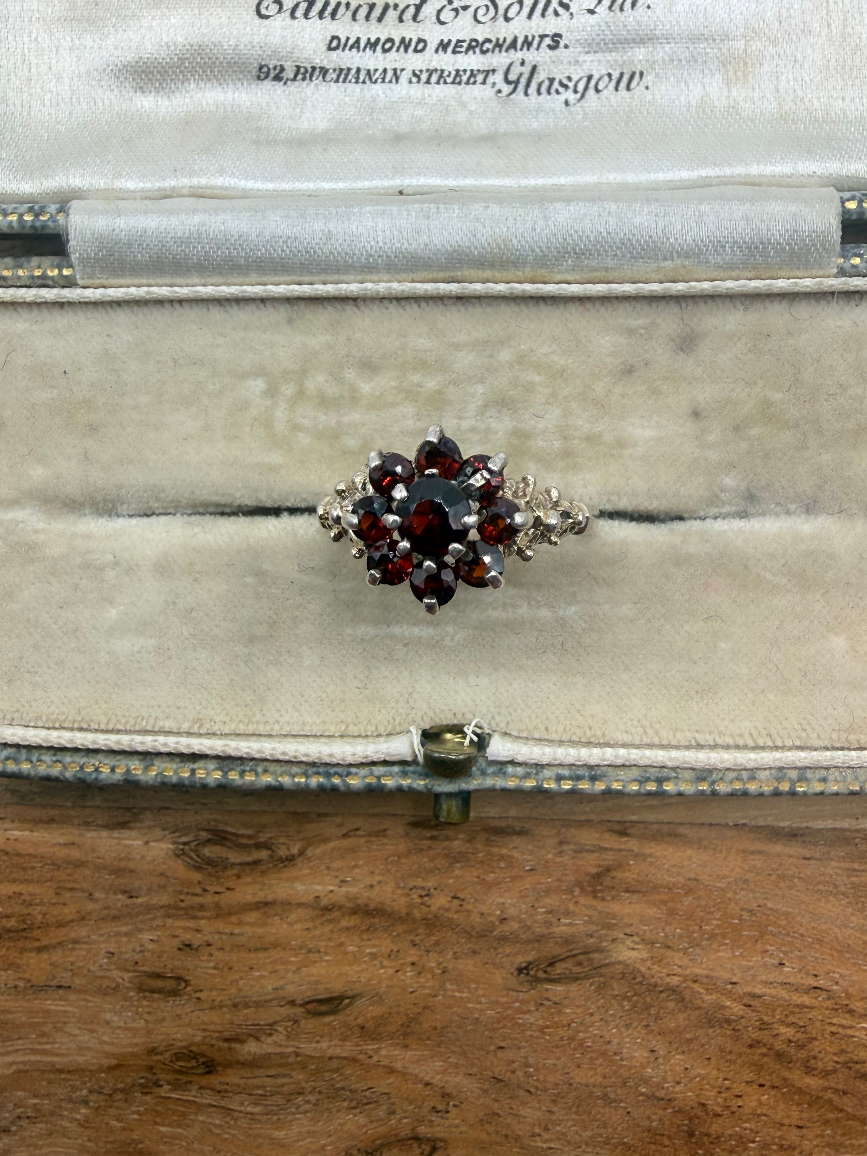 Sterling Silver Garnet Cluster Ring (L)