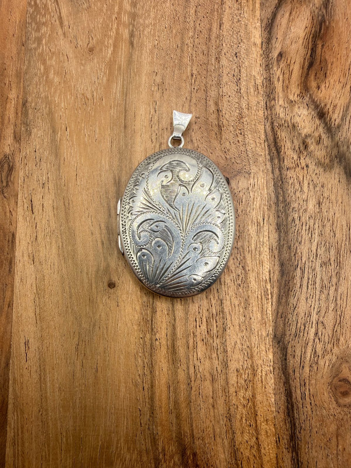 Vintage Floral Engraved Sterling Silver Locket